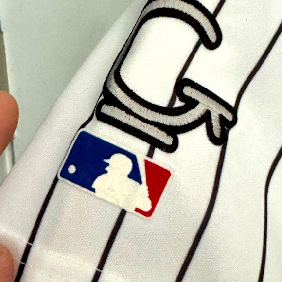 Retro Gretsch Guitars 125th Pin Stripe MLB Baseball Jersey Men’s L Majestic RARE - Picture 6 of 9